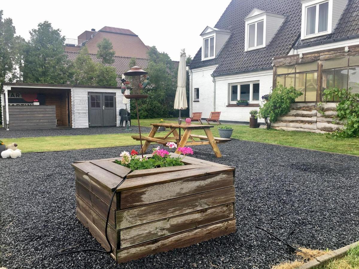 Maison Blanche Wielsbeke Bagian luar foto